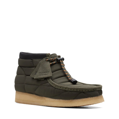 Clarks Wallabee Boot Men’s Green Canvas Lace-Up Chukka
