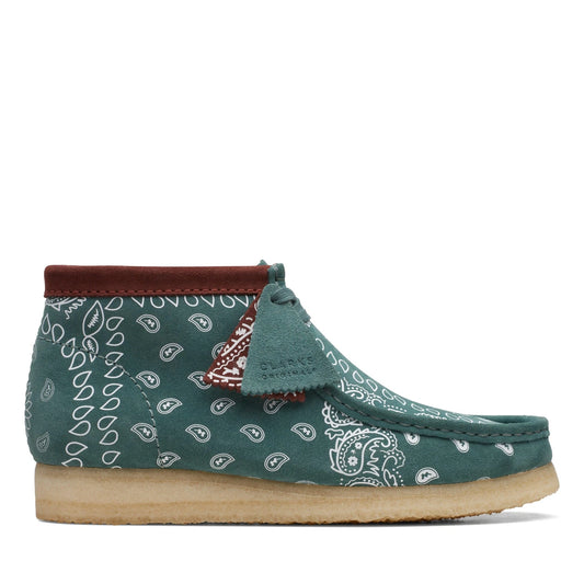 Clarks Originals Men's Wallabee Moccasin Boots – Green Suede Casual Footwear